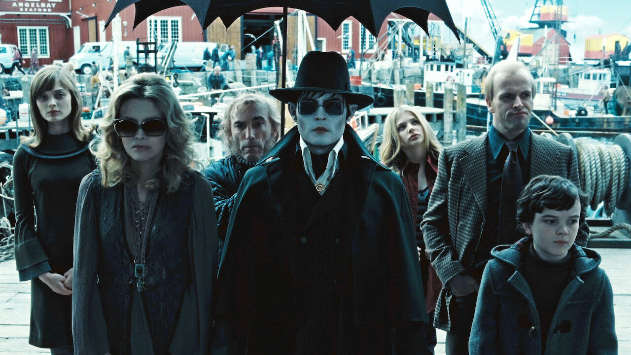Nonton Film Dark Shadows
