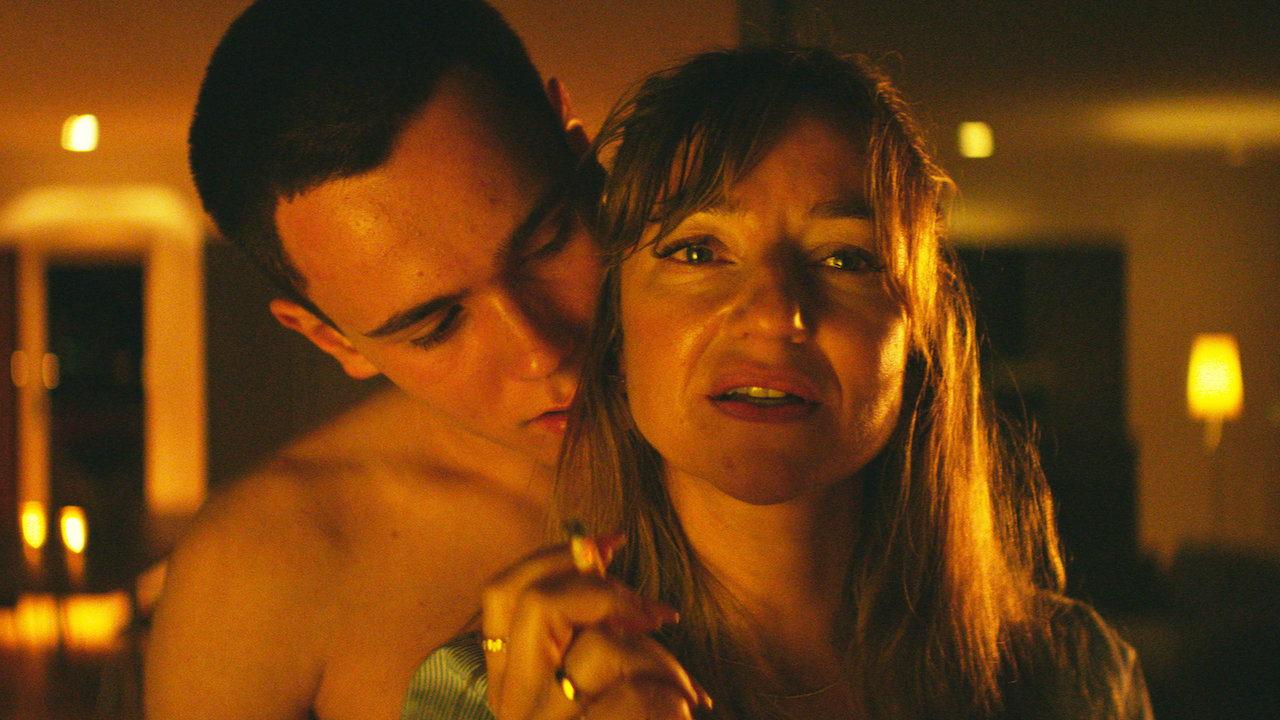 Films Et Séries Tv Avec Andrea Pedrero An Affair | Netflix
