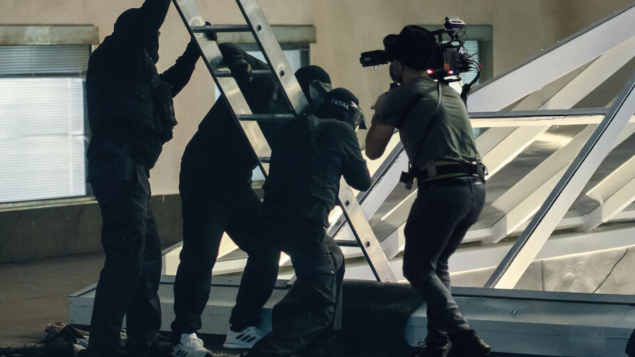 Making The Helicopter Heist | Sitio oficial de Netflix